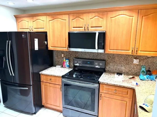 $2,450 | 8064 Northwest 41st Court, Sunrise, FL 33351