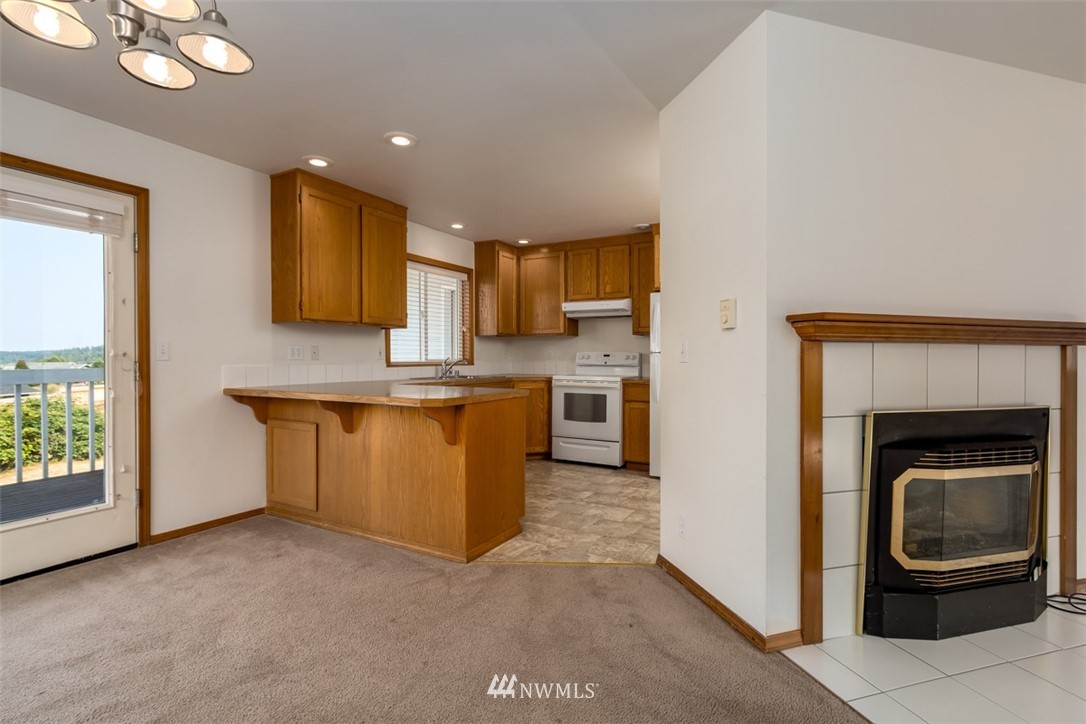 37401 Olympic View Road Northeast Hansville, WA 98340 - Photo 7 of 23 Gallery Image 7
