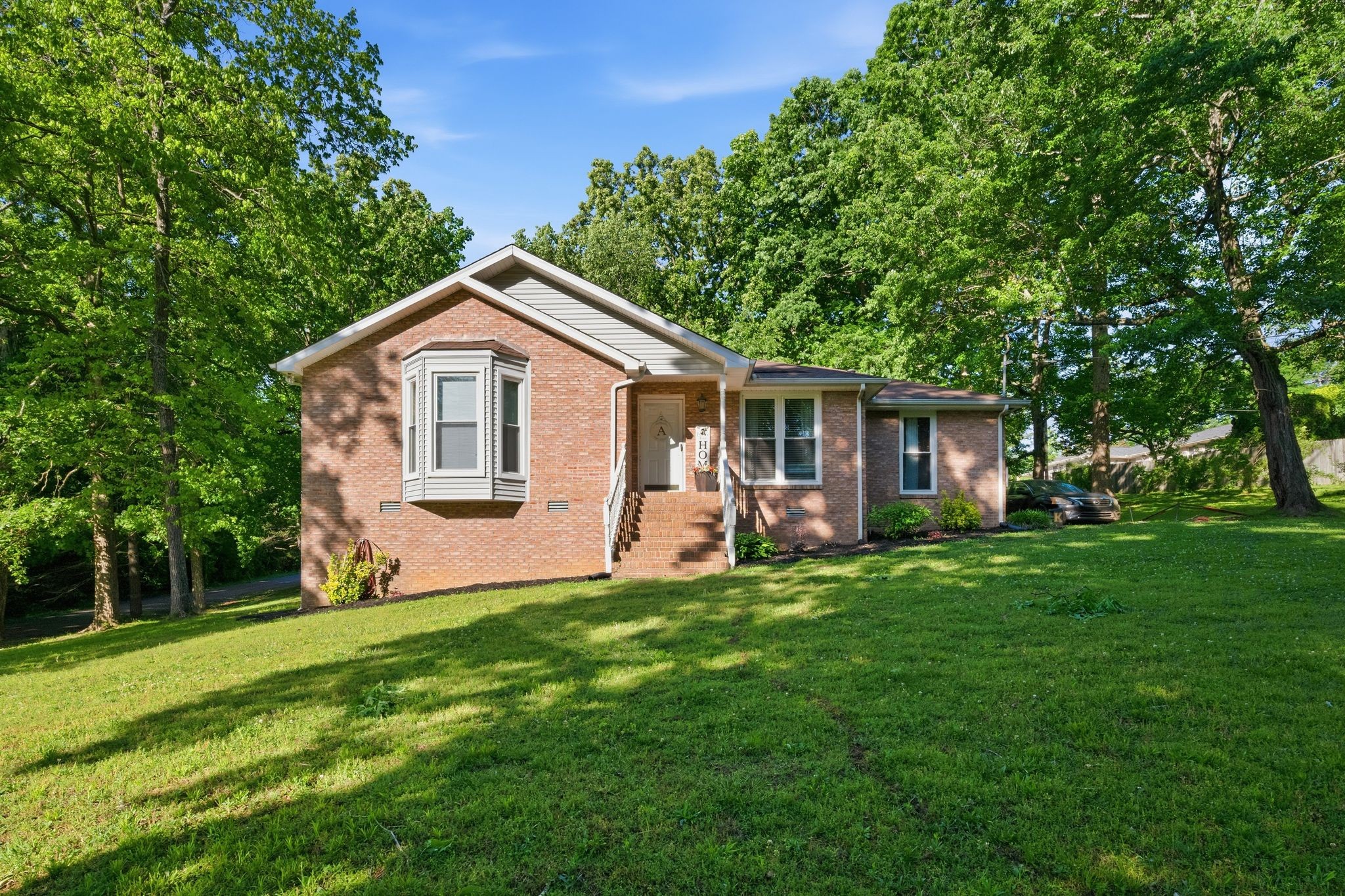 107 Valley Road Dickson, TN 37055 - Photo 2 of 35