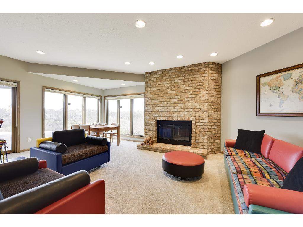 10537 Bluff Road Eden Prairie, MN 55347 - Photo 19 of 24