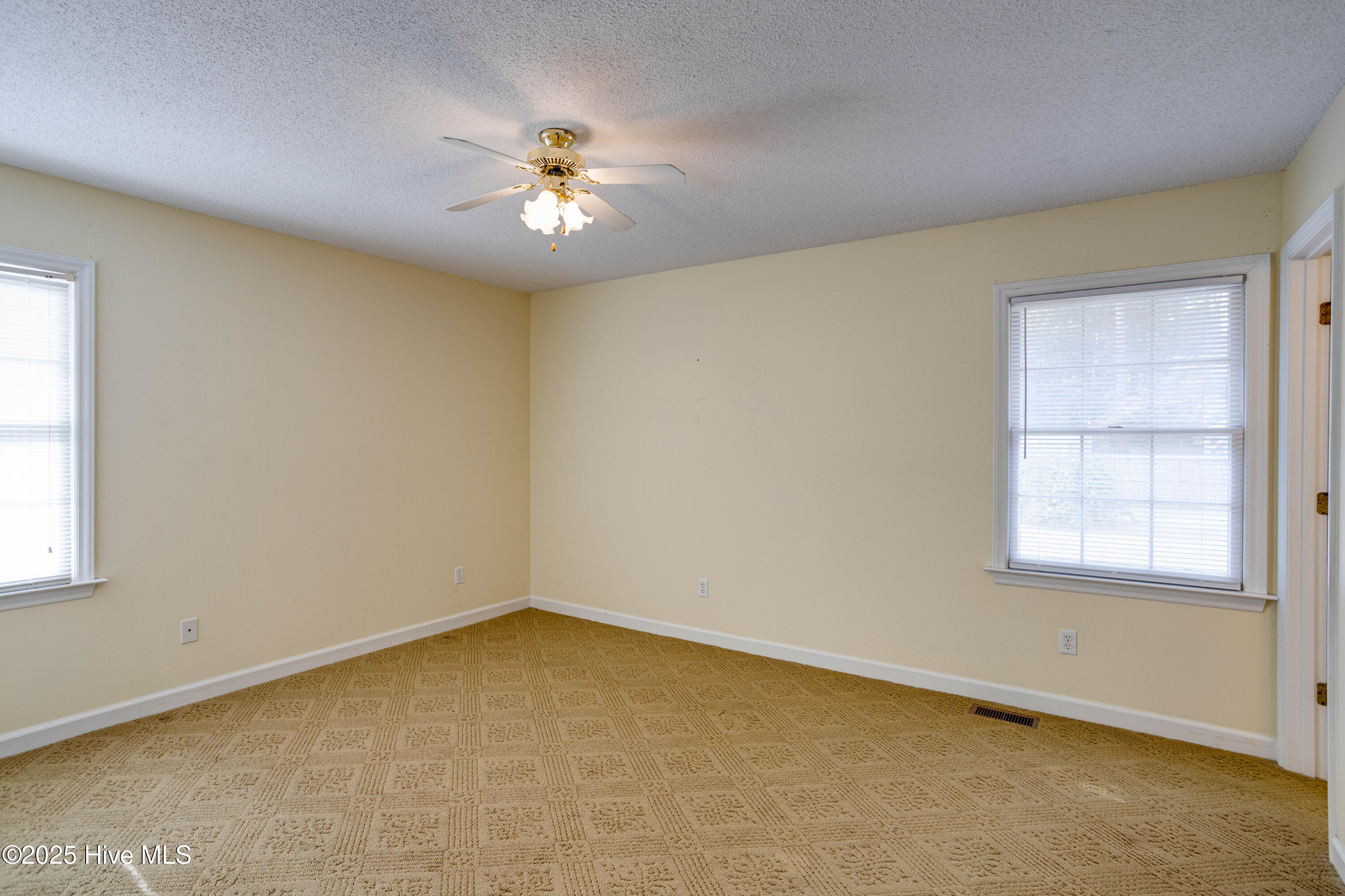 101 Sweetbriar Road Washington, NC 27889 - Photo 28 of 37 Master Bedroom