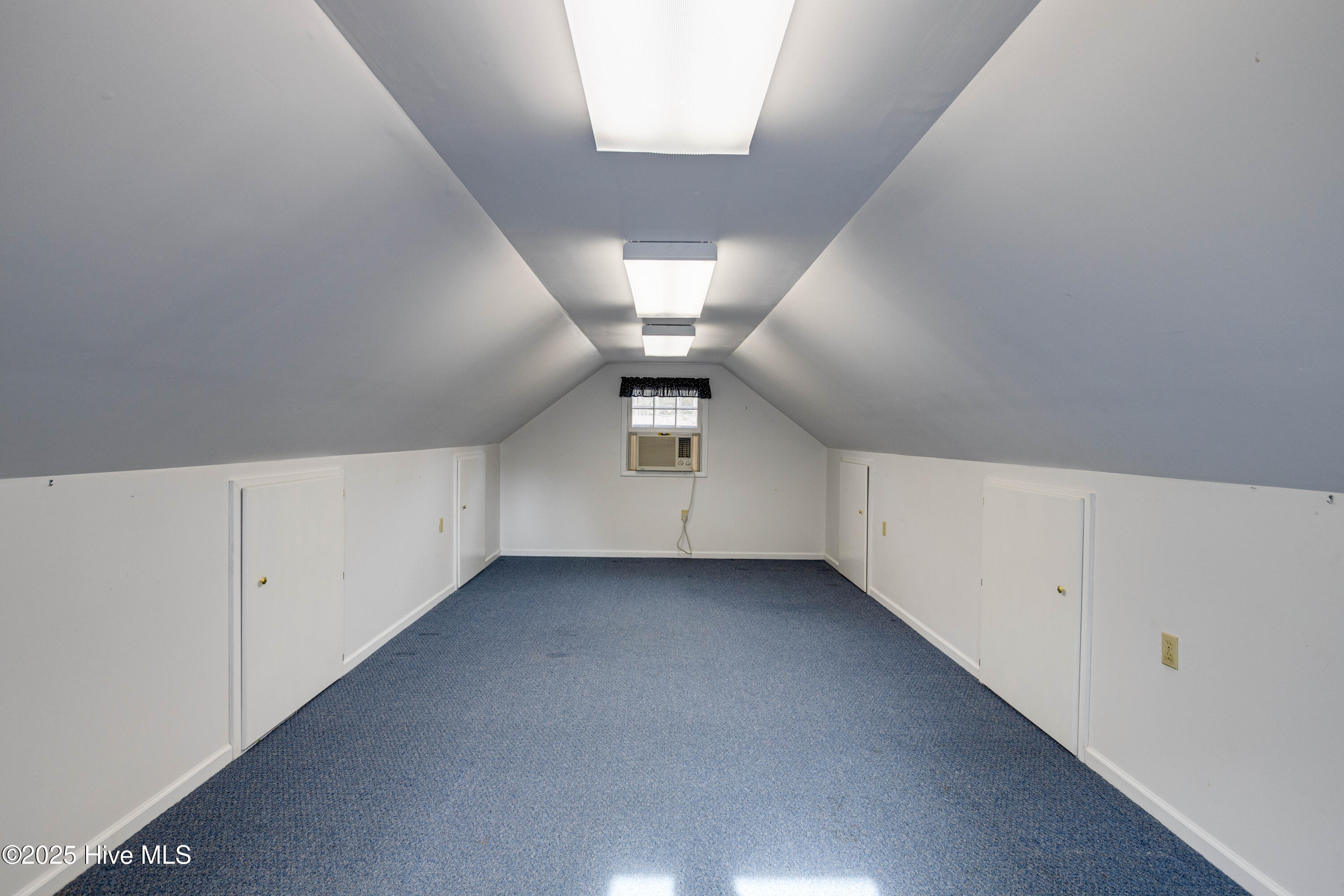 101 Sweetbriar Road Washington, NC 27889 - Photo 34 of 37 Frog Area Over Carport