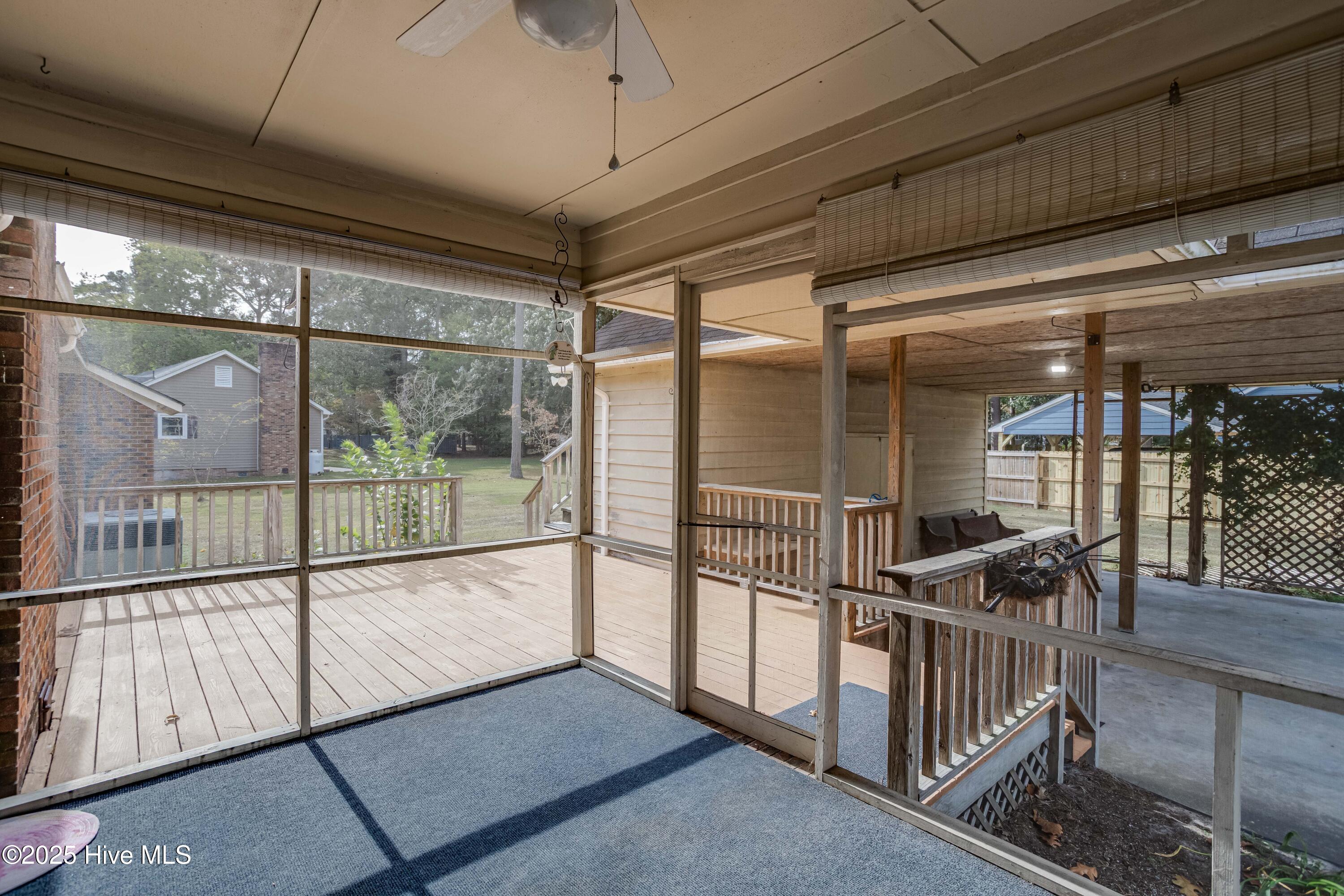 101 Sweetbriar Road Washington, NC 27889 - Photo 7 of 37 Screened Back porch