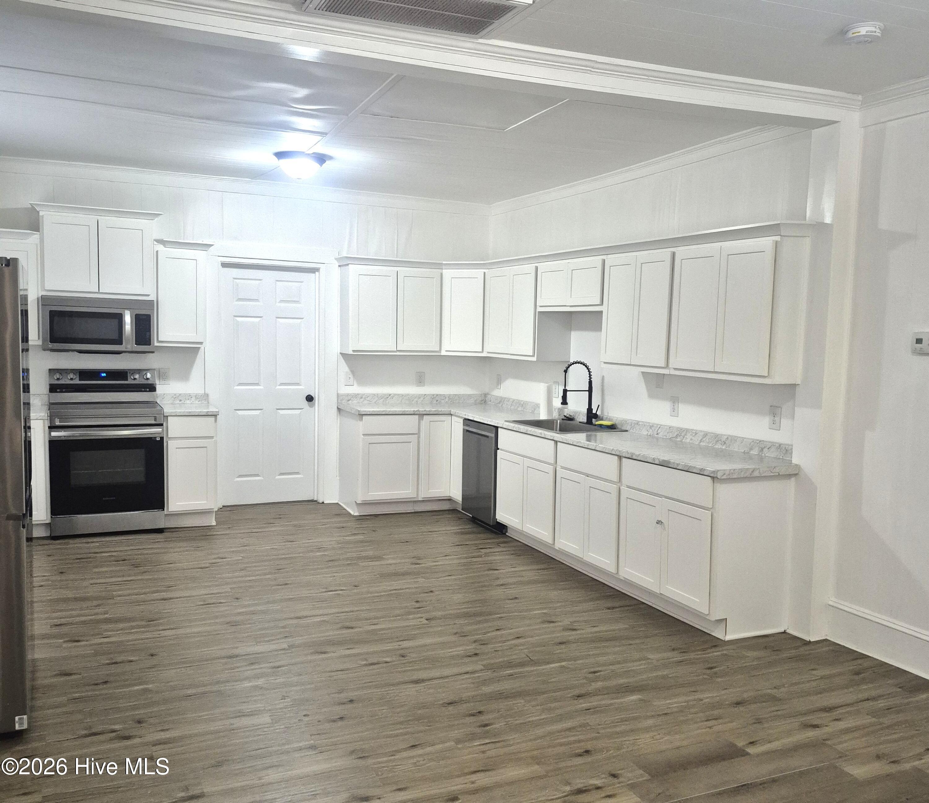 210 Raleigh Rd Parkway North Wilson, NC 27893 - Photo 9 of 19 Gallery Image 9