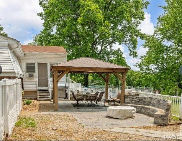 $279,500 | 55 Queens Drive, Florissant, MO 63034