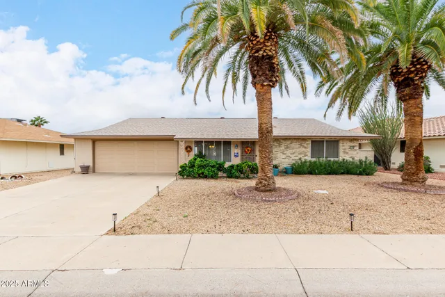 $290,000 | 17426 North 125th Avenue, Sun City West, AZ 85375