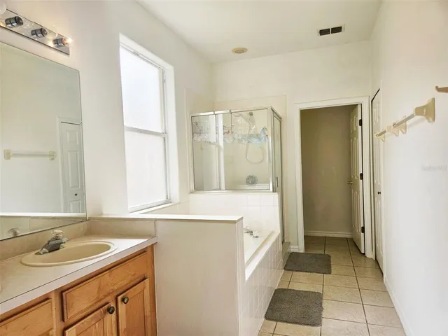 $459,000 | 5421 Watervista Drive, Orlando, FL 32821