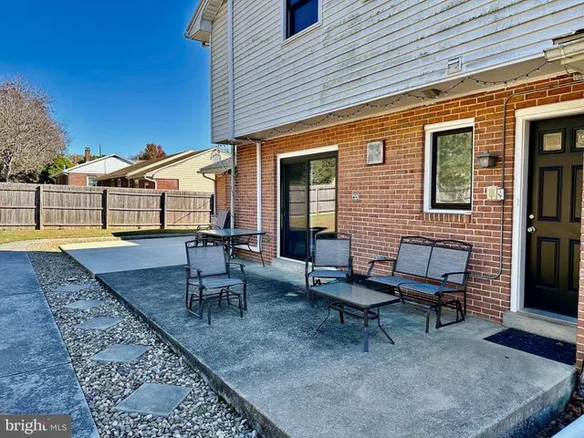 $389,999 | 977 York Street, Lebanon, PA 17042