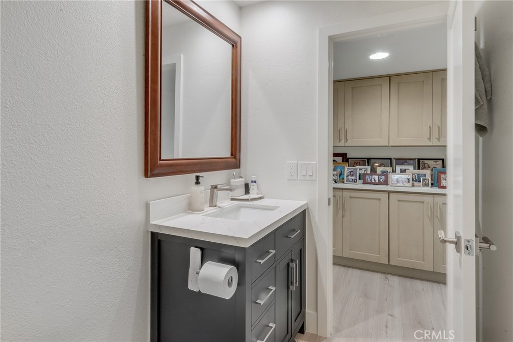 6330 Riviera Circle Long Beach, CA 90815 - Photo 24 of 58 Gallery Image 24