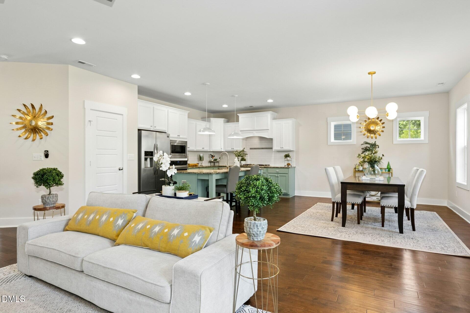 562 Beacon Ridge Boulevard Chapel Hill, NC 27516 - Photo 12 of 51 009-486389-IMG_1794