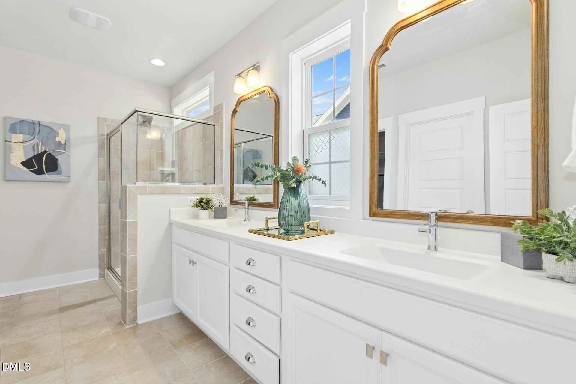 562 Beacon Ridge Boulevard Chapel Hill, NC 27516 - Photo 32 of 51 020-486389-IMG_1661