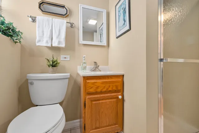 $525,000 | 9 Merry Court, Countryside, IL 60525