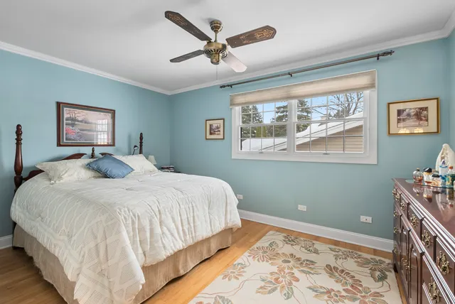 $525,000 | 9 Merry Court, Countryside, IL 60525