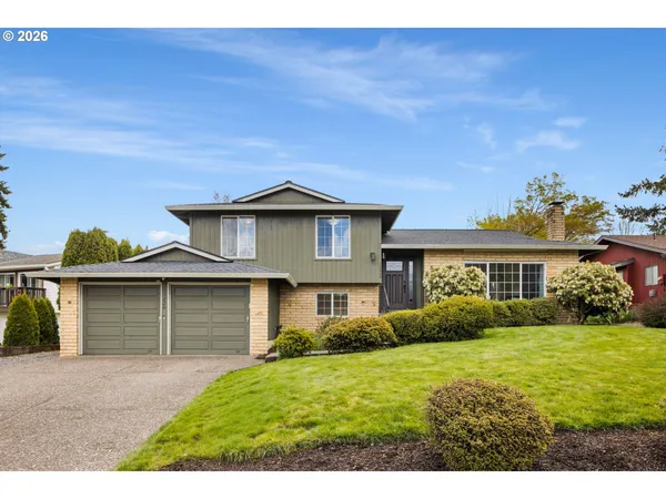 $585,000 | 13226 Southeast 125th Avenue, Clackamas, OR 97015