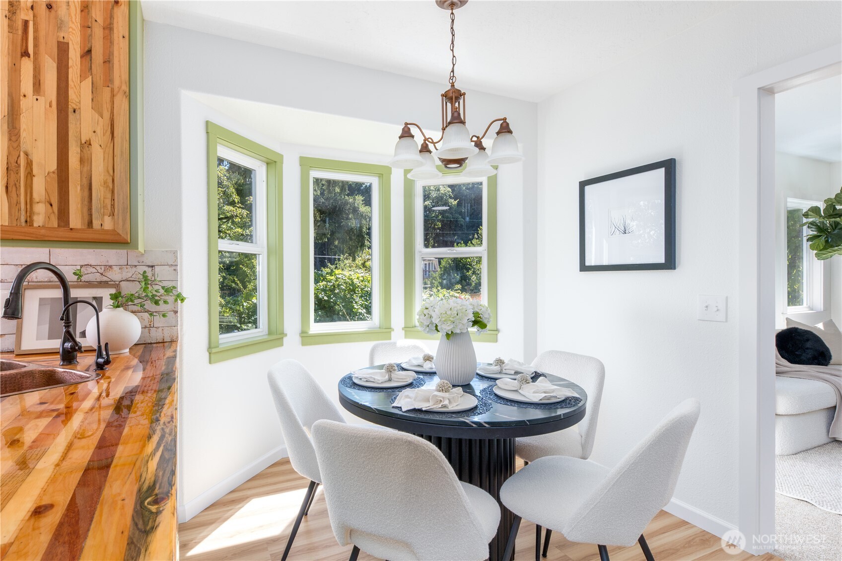 11010 Avondale Road Northeast Redmond, WA 98053 - Photo 11 of 34 Gallery Image 11