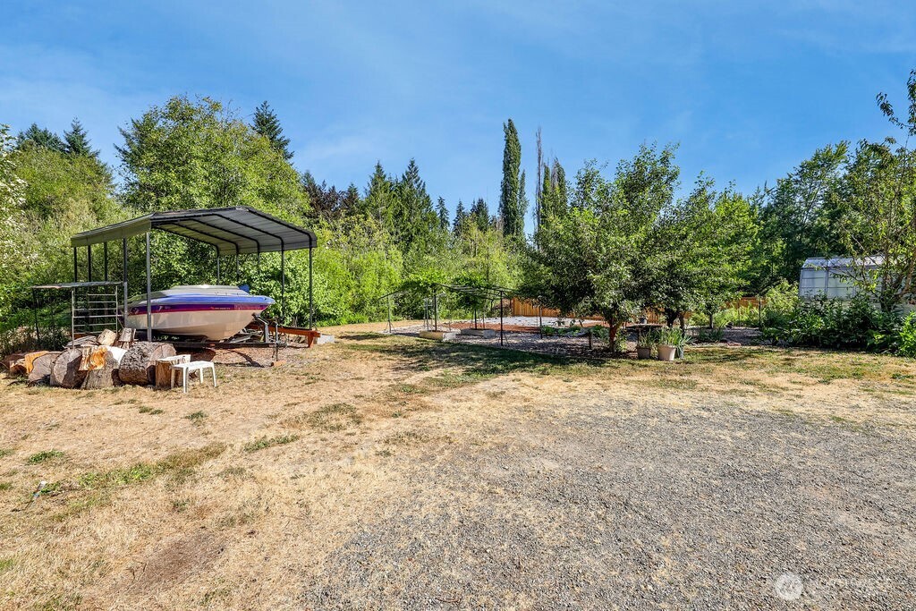 11010 Avondale Road Northeast Redmond, WA 98053 - Photo 26 of 34 Gallery Image 26