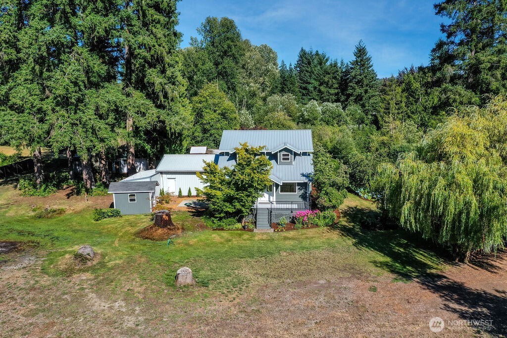 11010 Avondale Road Northeast Redmond, WA 98053 - Photo 31 of 34 Gallery Image 31