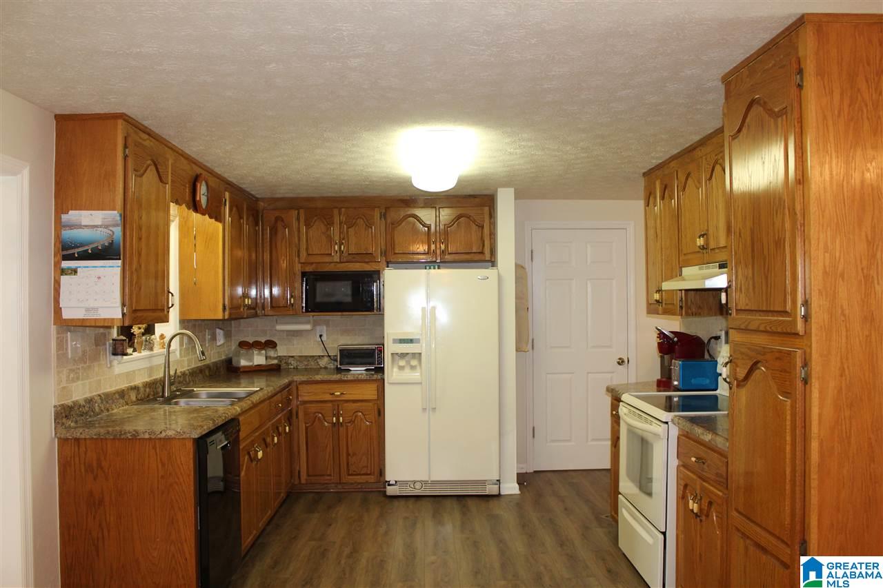 3589 Choccolocco Road Anniston, AL 36207 - Photo 9 of 30