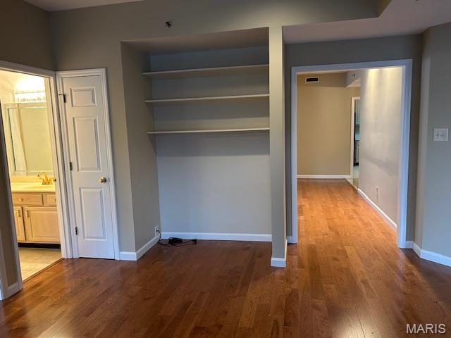 567 Sarah Lane, Unit 301 Creve Coeur, MO 63141 - Photo 15 of 41