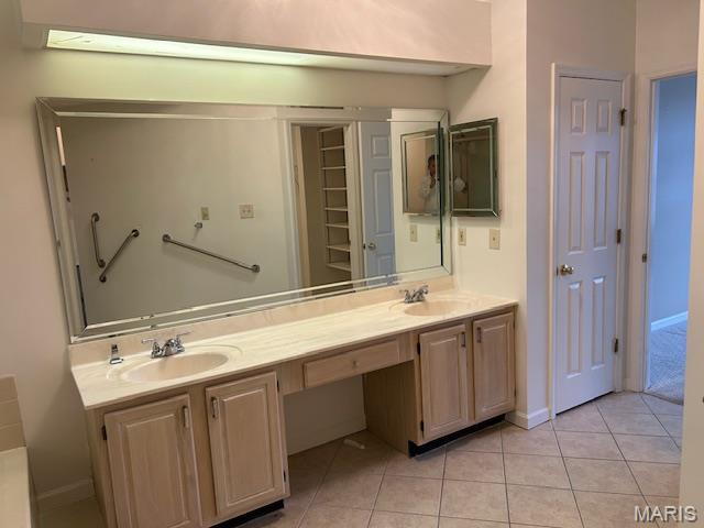 567 Sarah Lane, Unit 301 Creve Coeur, MO 63141 - Photo 21 of 41