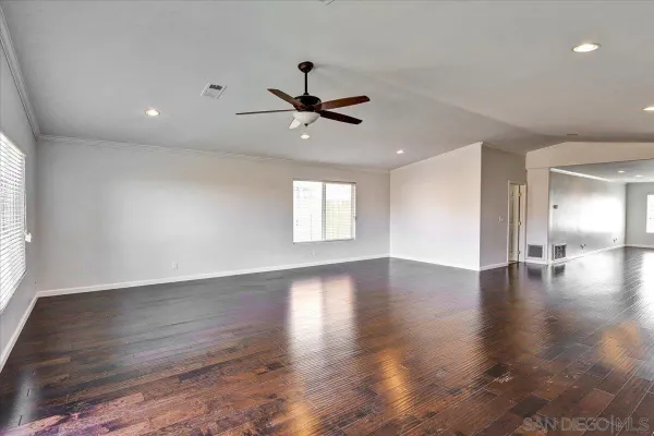 $4,400 | 10442 Glenellen Avenue, San Diego, CA 92126