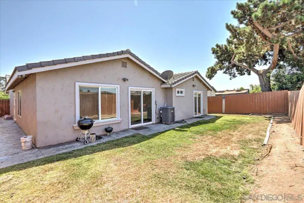 $4,400 | 10442 Glenellen Avenue, San Diego, CA 92126