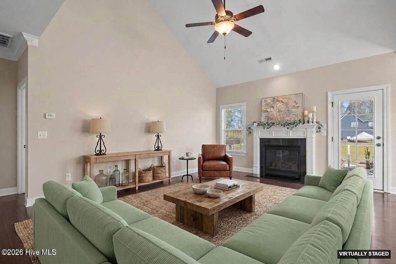 2737 Cox Farm Road Greenville, NC 27858 - Photo 15 of 79 Living_Room_MLS (1) with green option