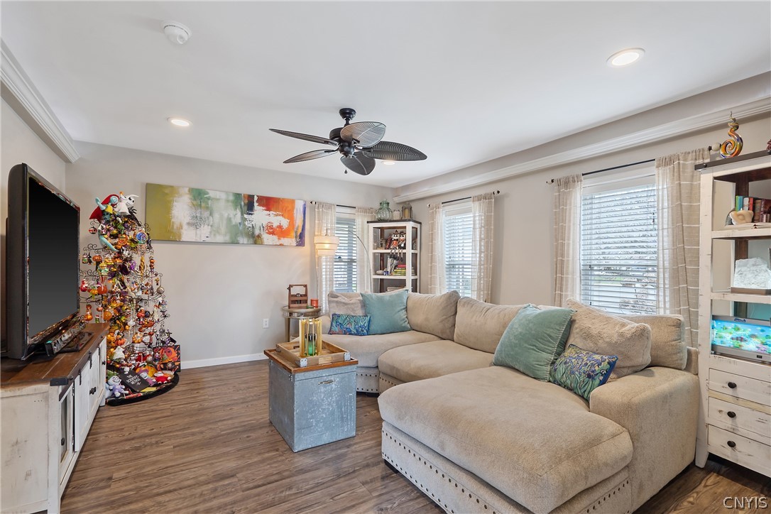 66 East Oneida Street Lysander, NY 13027 - Photo 13 of 41