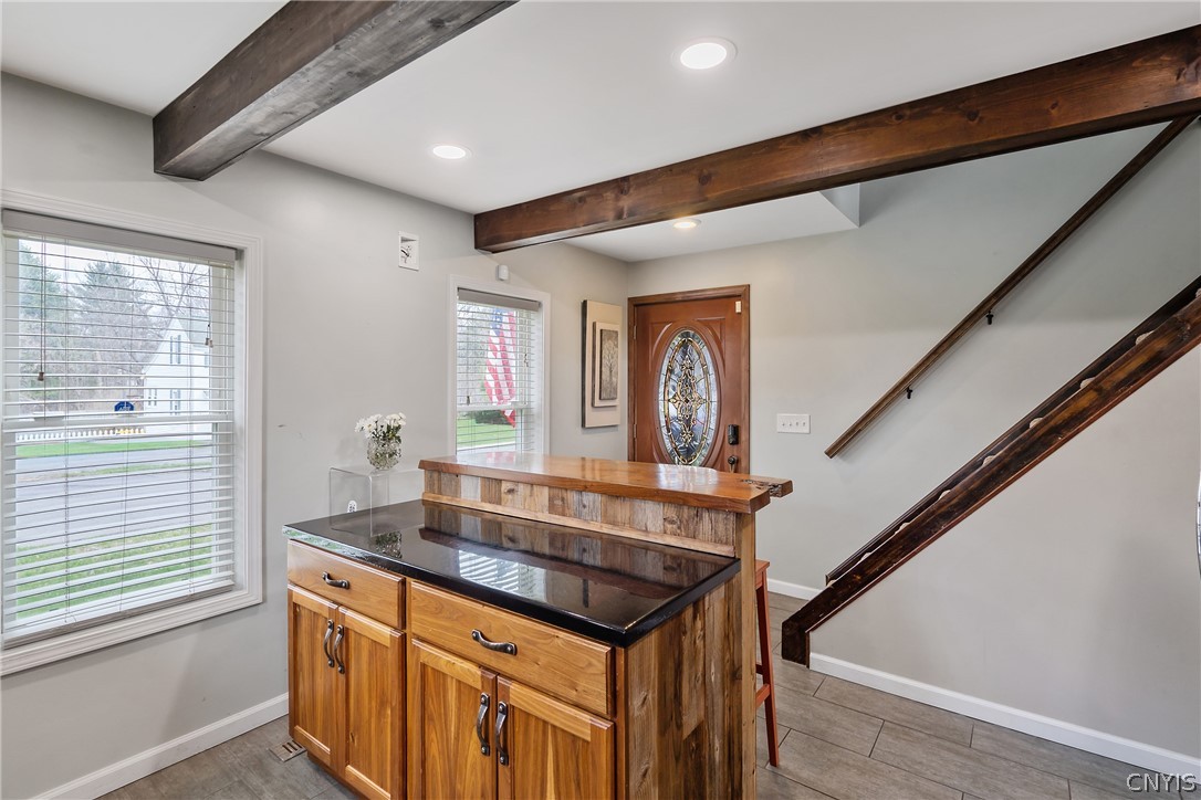 66 East Oneida Street Lysander, NY 13027 - Photo 8 of 41