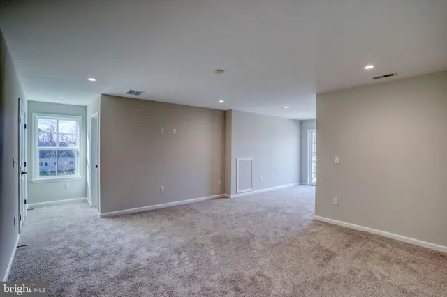 $749,900 | 39 Doc Court, Felton, DE 19943