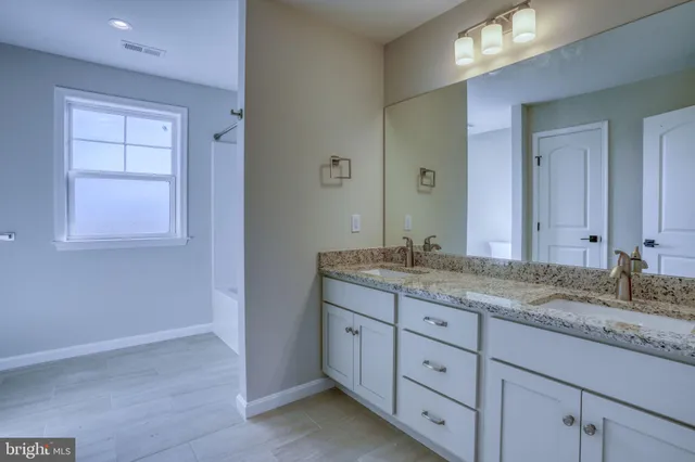 $749,900 | 39 Doc Court, Felton, DE 19943