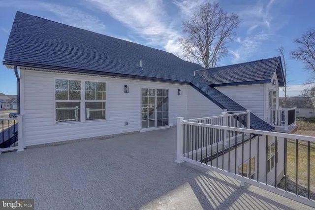 $749,900 | 39 Doc Court, Felton, DE 19943