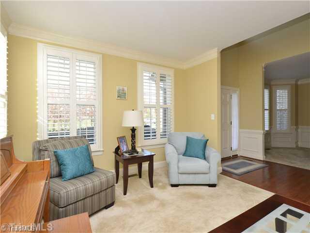 6616 Stonecroft Drive Oak Ridge, NC 27310 - Photo 8 of 16 Living Room.