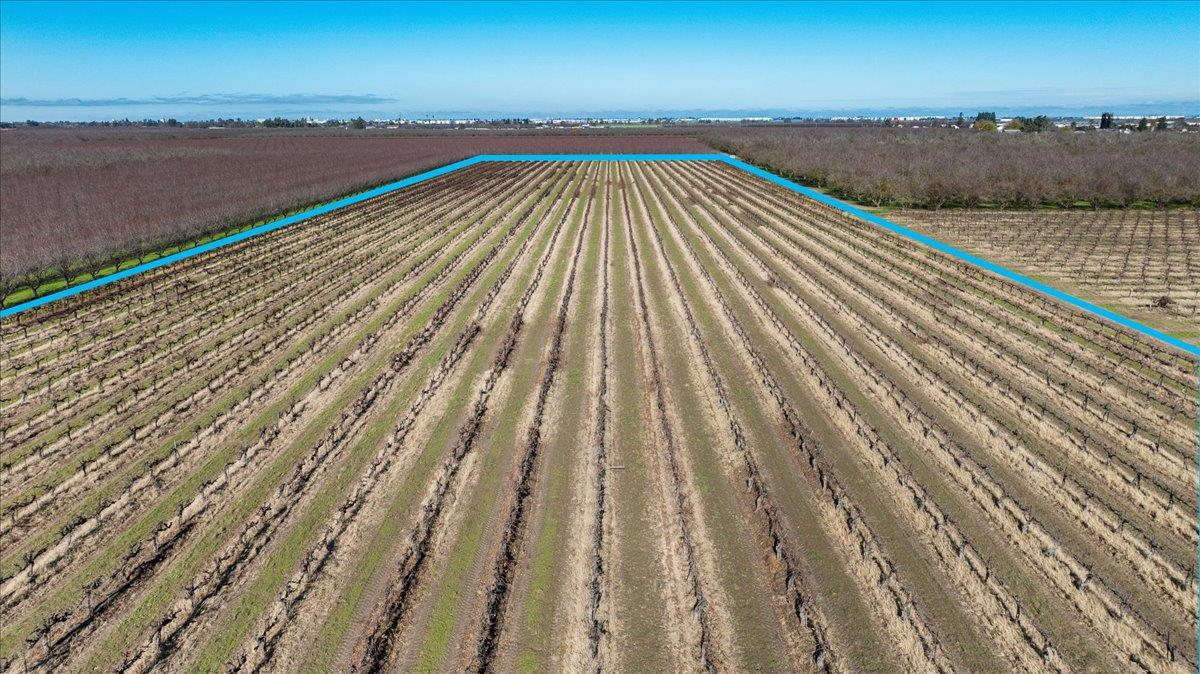 2361 Coelho Road Manteca, CA 95336 - Photo 9 of 14