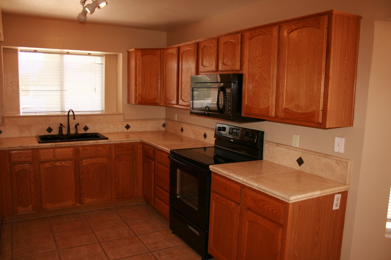 3014 East Amber Ridge Way Phoenix, AZ 85048 - Photo 2 of 19 k