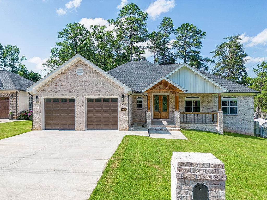 1500 Covie Ridge Dalton, GA 30720 - Photo 1 of 18 Main View