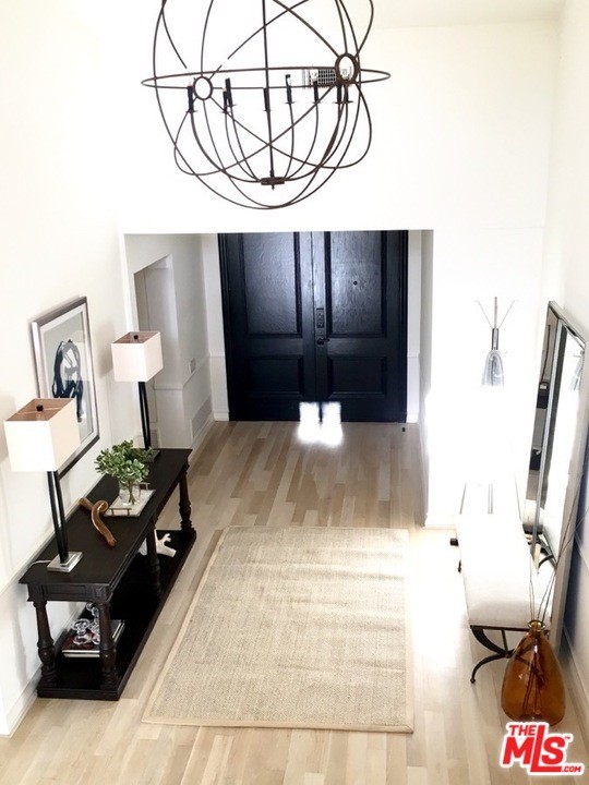 1075 Wallace Beverly Hills Beverly Hills, CA 90210 - Photo 5 of 35