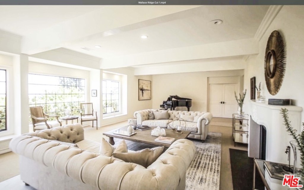 1075 Wallace Beverly Hills Beverly Hills, CA 90210 - Photo 8 of 35