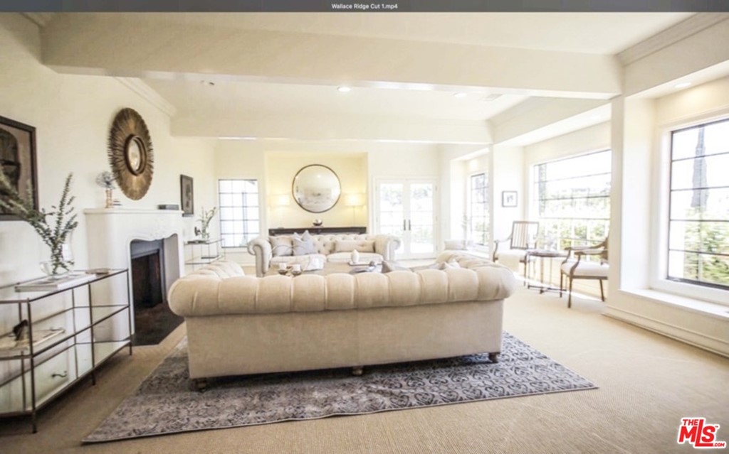 1075 Wallace Beverly Hills Beverly Hills, CA 90210 - Photo 9 of 35