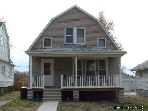 1048 West Calhoun Avenue Springfield, IL 62702 - Photo 1 of 9