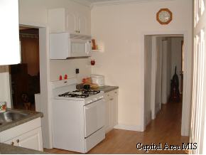 1048 West Calhoun Avenue Springfield, IL 62702 - Photo 2 of 9