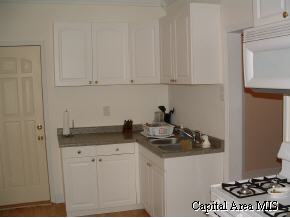 1048 West Calhoun Avenue Springfield, IL 62702 - Photo 3 of 9