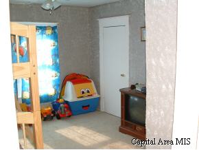 1048 West Calhoun Avenue Springfield, IL 62702 - Photo 7 of 9