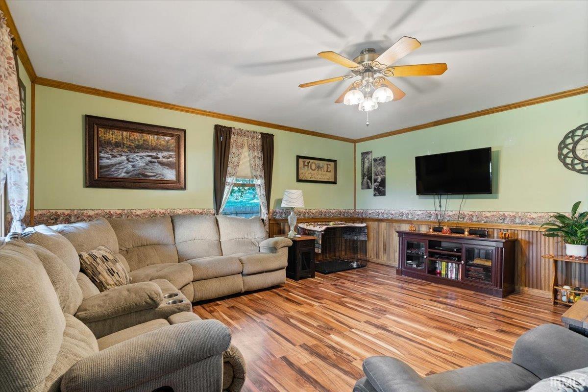 1018 East Taft Town Road Princeton, IN 47670 - Photo 3 of 25 Gallery Image 3