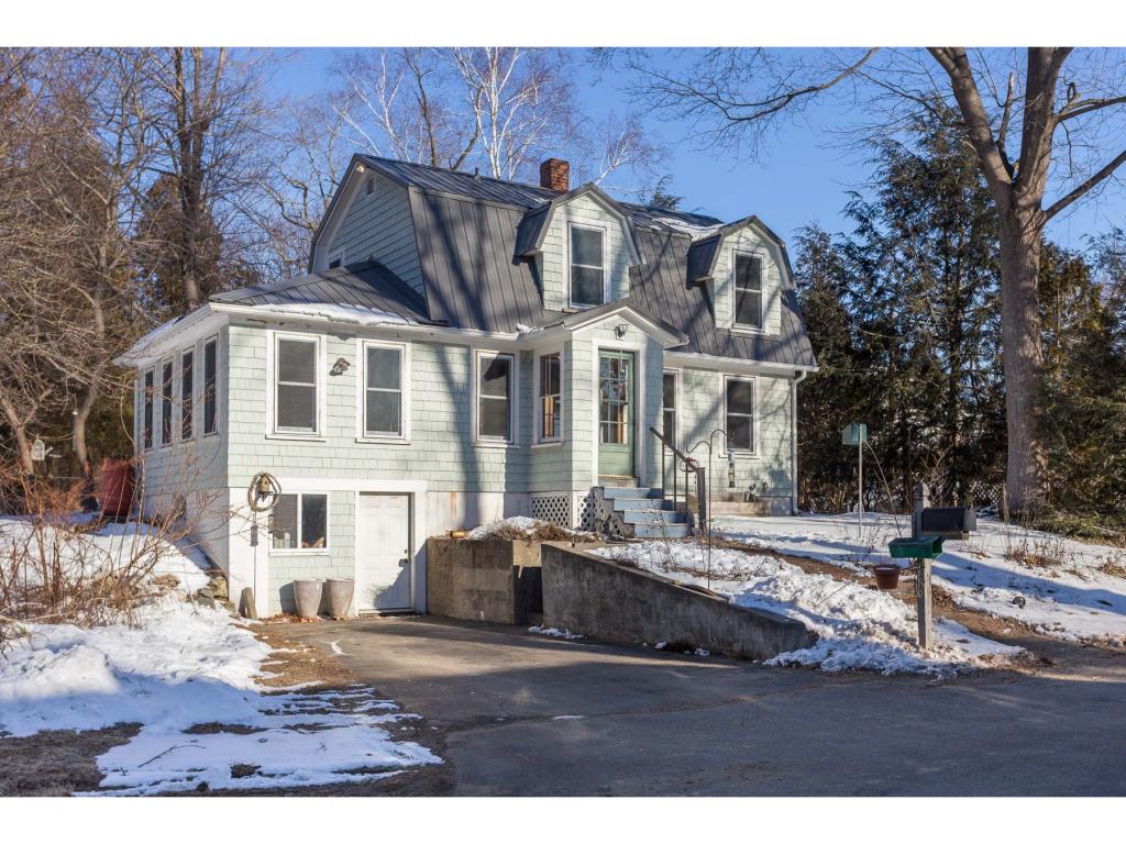123 Rogers Road Kittery, ME 03904 - Photo 1 of 23