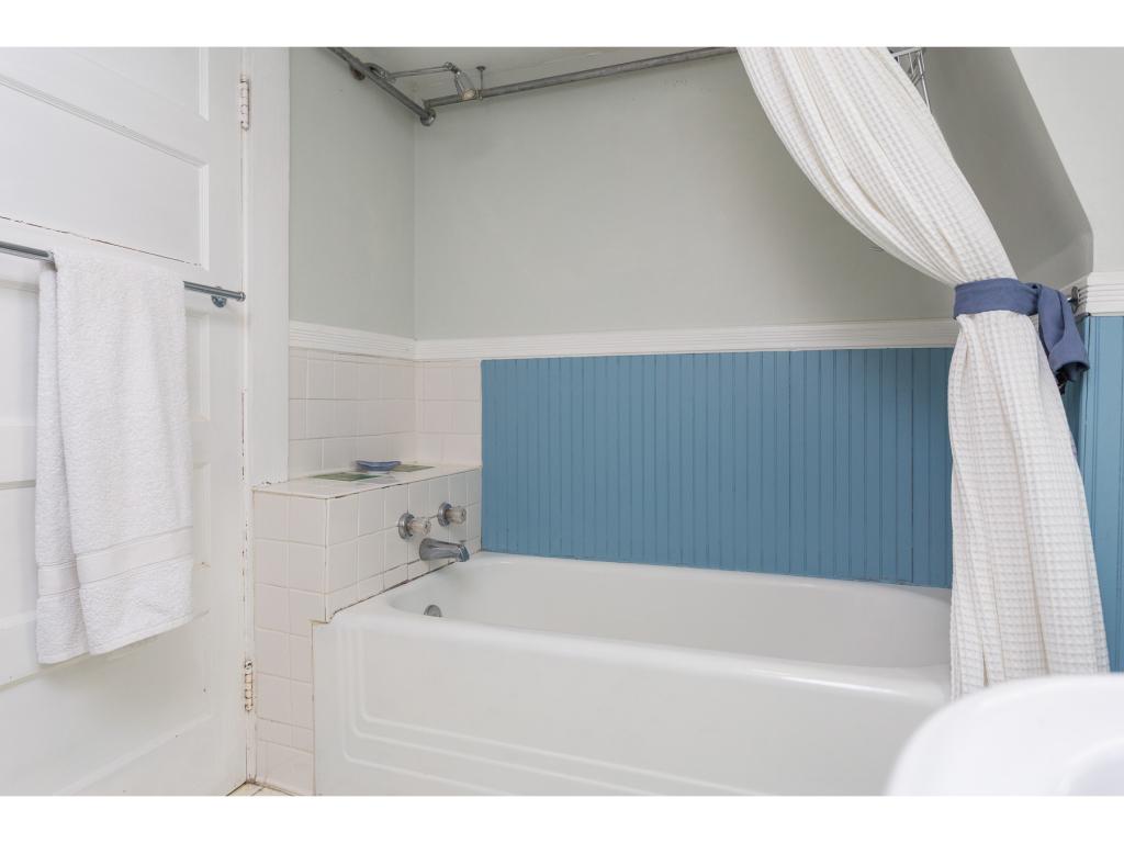 123 Rogers Road Kittery, ME 03904 - Photo 13 of 23