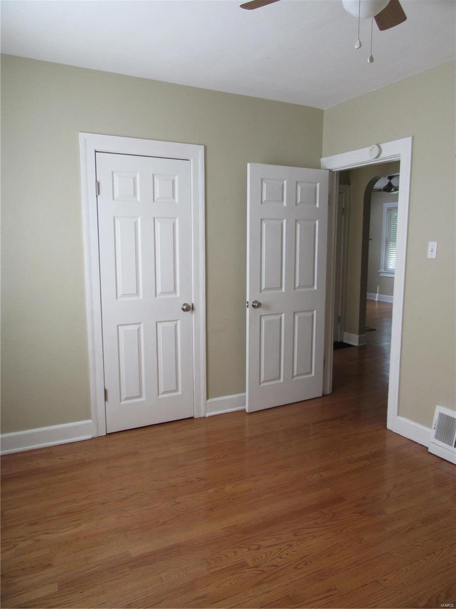 528 St Clair Road Fairview Heights, IL 62208 - Photo 14 of 26