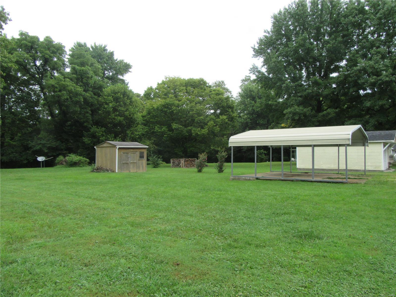 528 St Clair Road Fairview Heights, IL 62208 - Photo 23 of 26