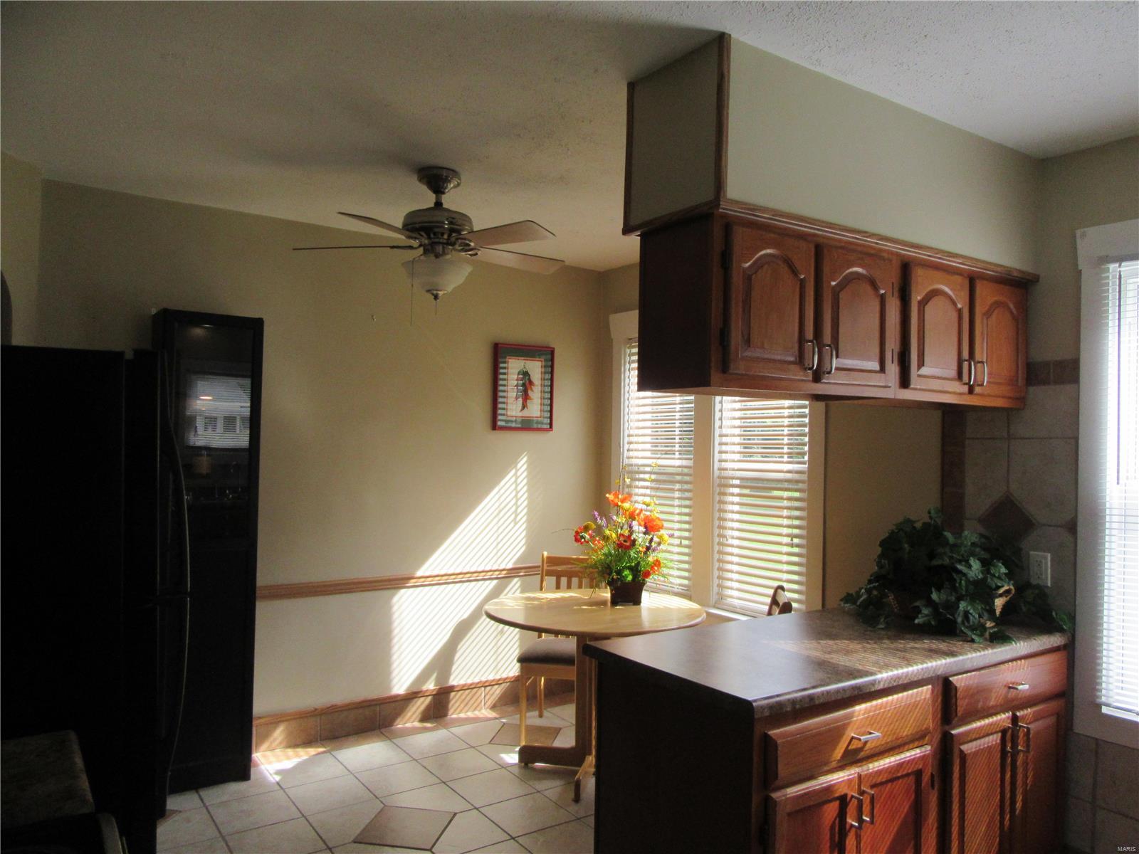 528 St Clair Road Fairview Heights, IL 62208 - Photo 6 of 26