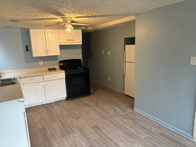 $240,000 | 15020 Woodlawn Avenue, Dolton, IL 60419